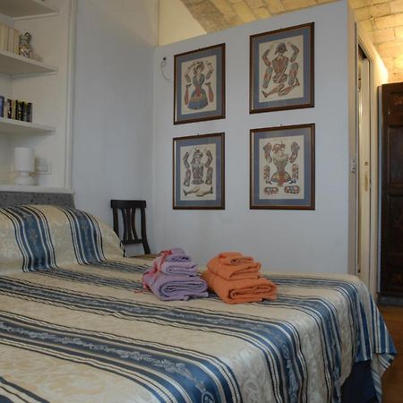 Villino Corbelli B&B Рим Екстер'єр фото